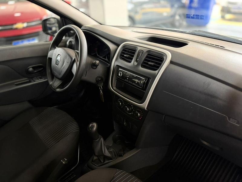 Renault Sandero Auth 1.0 - foto 10