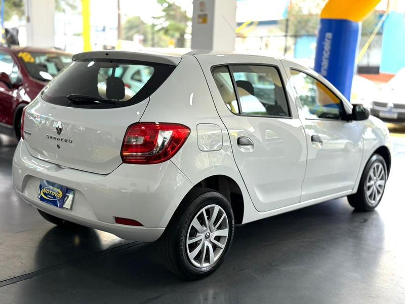 Renault Sandero Auth 1.0 - foto 7