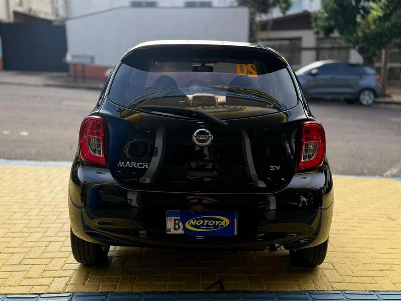Nissan March 10sv - foto 5