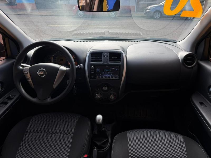 Nissan March 10sv - foto 9
