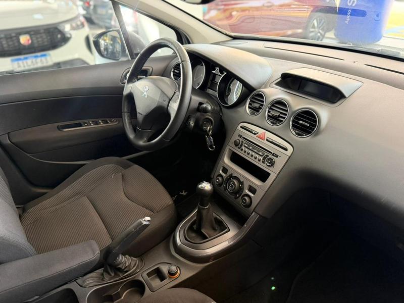 Peugeot 308 Allure - foto 11