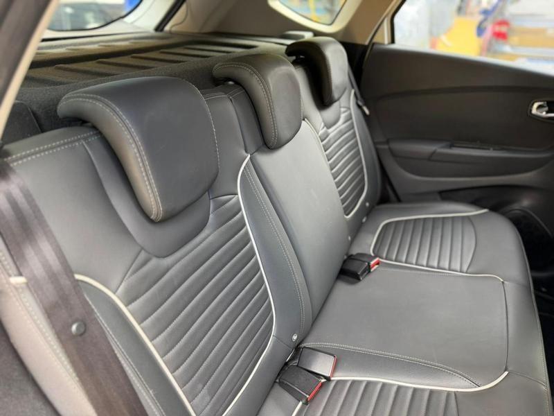 Renault Captur Inten 16a - foto 10