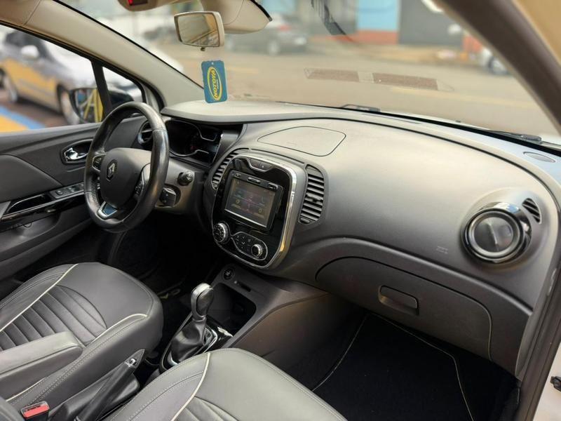 Renault Captur Inten 16a - foto 11