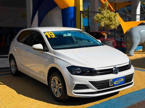 VOLKSWAGEN POLO MCA