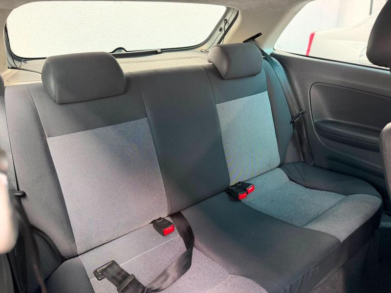 Volkswagen Gol 1.0 City - foto 12