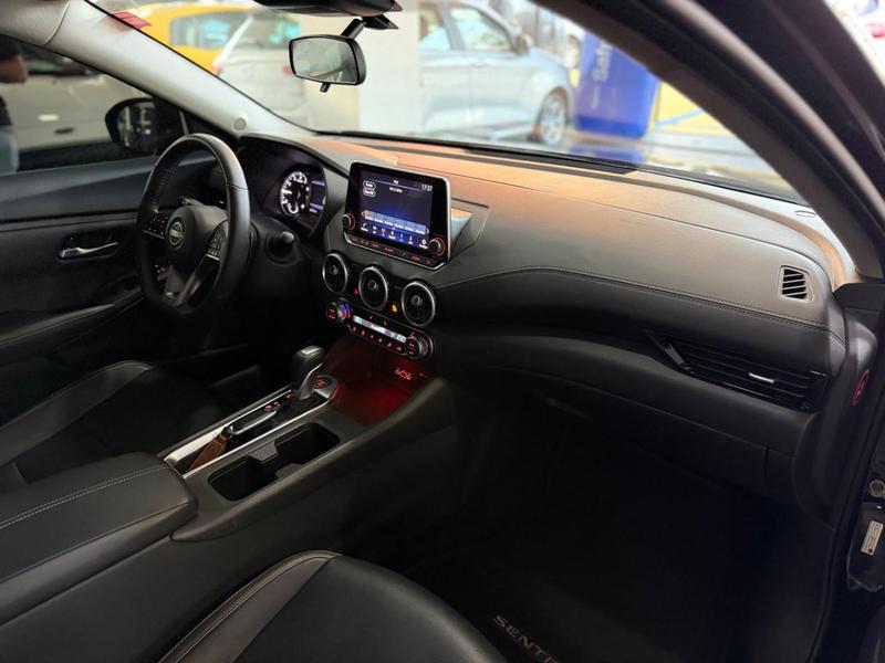 Nissan Sentra Adv CVT - foto 10