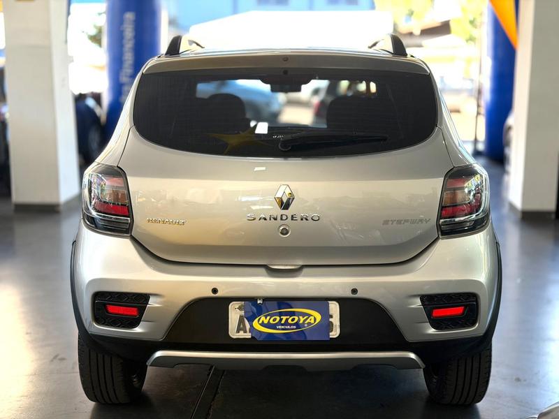 Renault Sandero Step 1.6 - foto 5