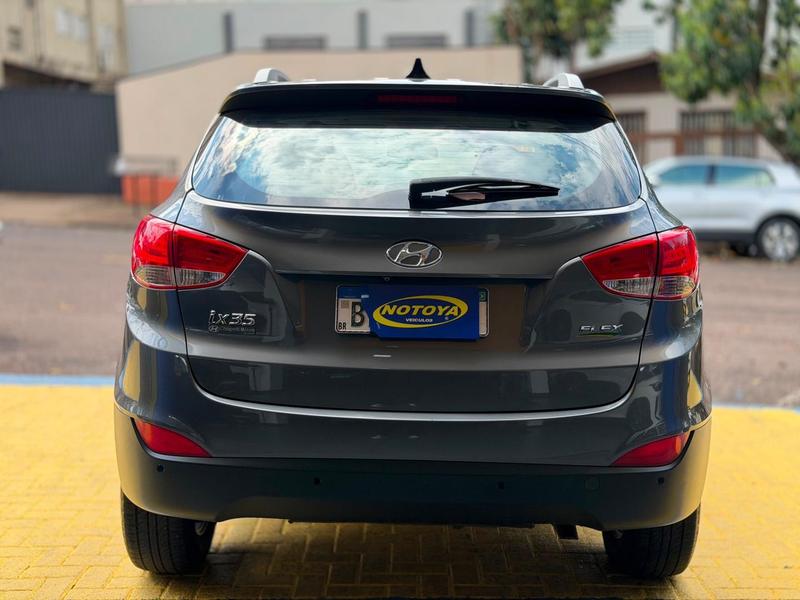 Hyundai ix35 Gl - foto 6