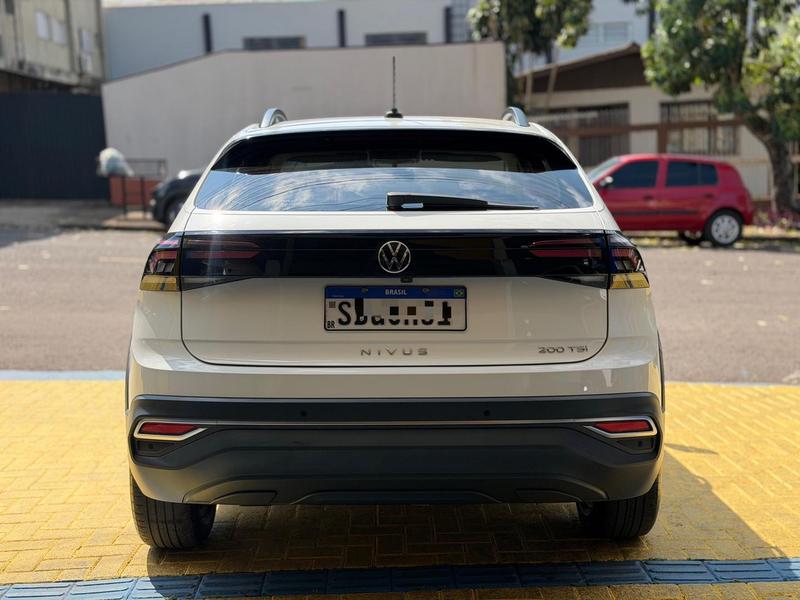Volkswagen Nivus Comfortline 1.0 200 TSI Flex Automático - foto 5