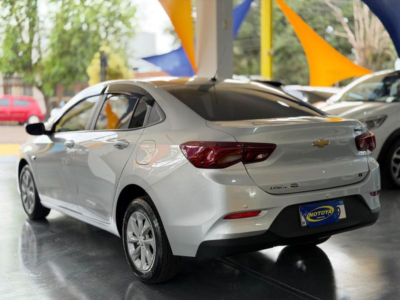 Chevrolet Onix Plus 10tat - foto 2