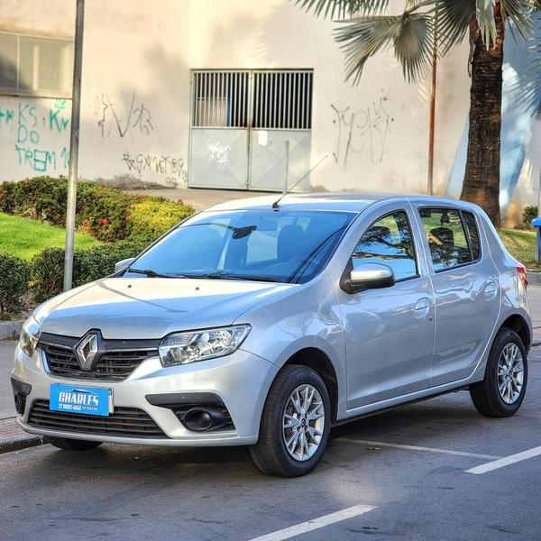 RENAULT SANDERO LIFE10MT