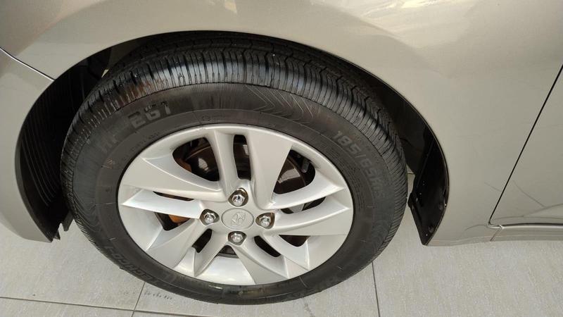 Hyundai HB20 1.0 M Comfor - foto 12