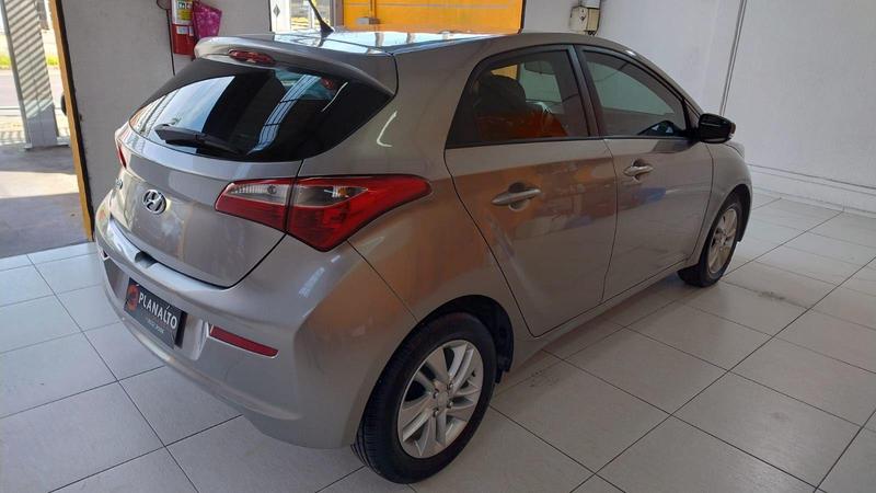 Hyundai HB20 1.0 M Comfor - foto 6