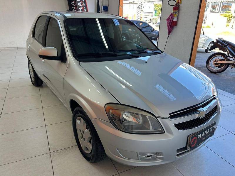 Chevrolet Celta 1.0 LT - foto 3