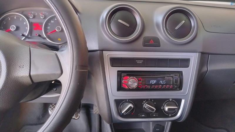 Volkswagen Saveiro Cs Tl Mb - foto 8