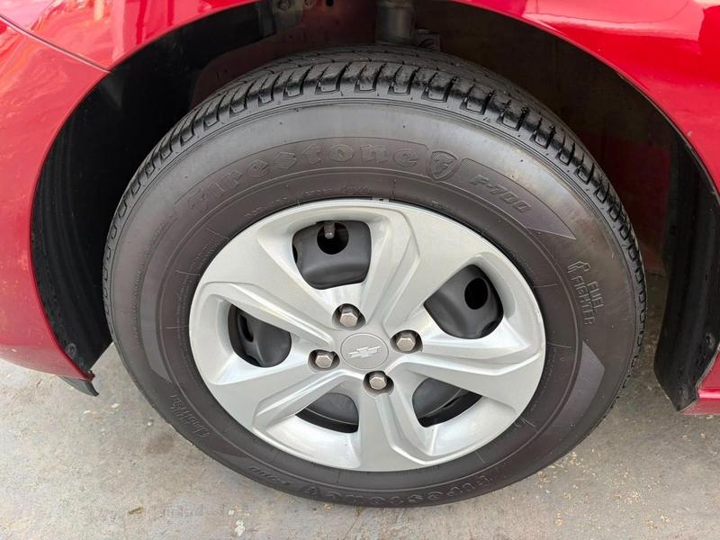 Chevrolet Onix 10mt Hb - foto 14