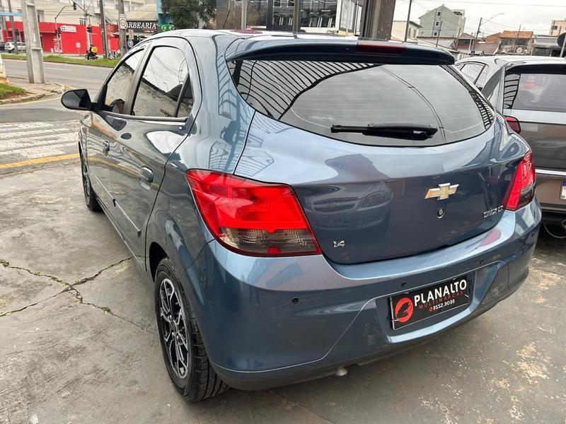 Chevrolet Onix 1.4 Mt LT - foto 6
