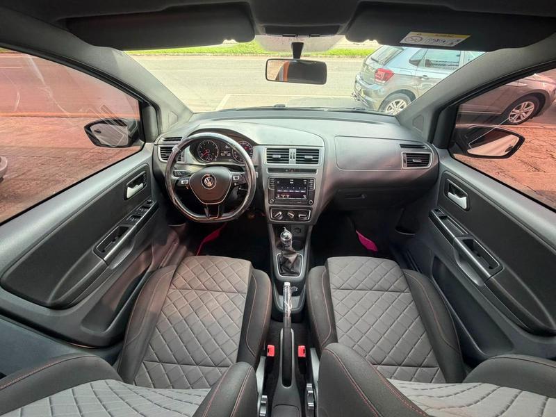 Volkswagen Fox Xtreme 1.6 Flex 8V 5P - foto 8
