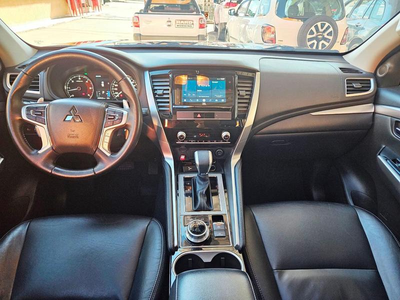 Mitsubishi Pajero Sport Hpe - foto 9