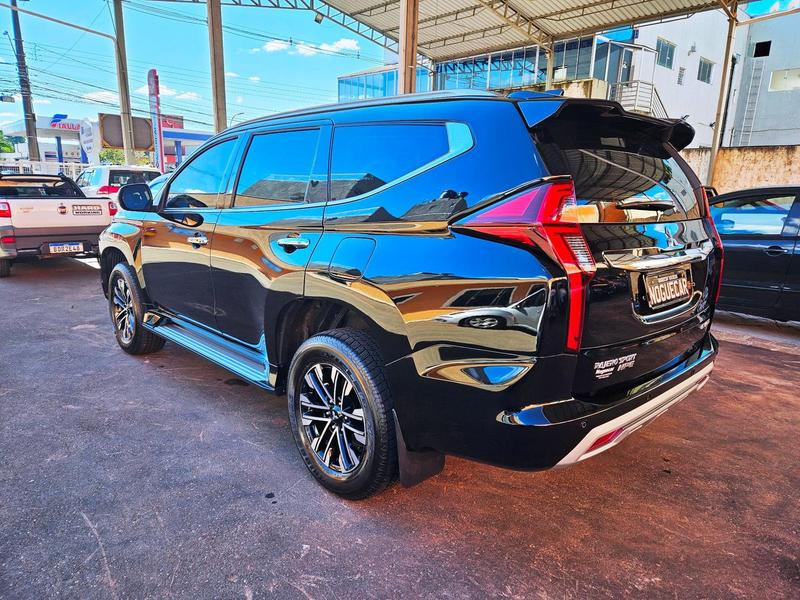 Mitsubishi Pajero Sport Hpe - foto 4
