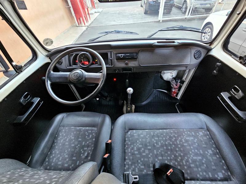Volkswagen Kombi - foto 8