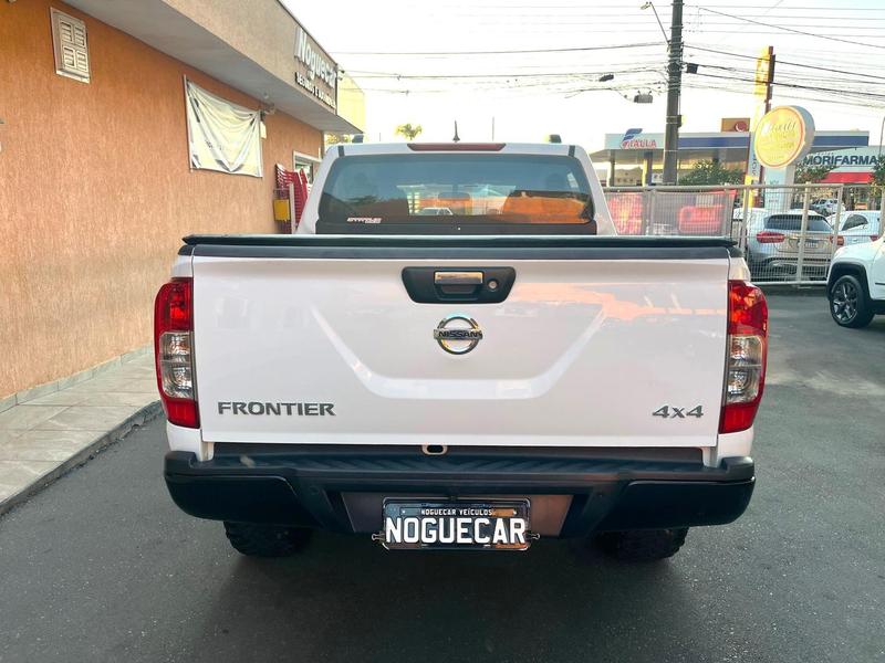 Nissan Frontier S - foto 5