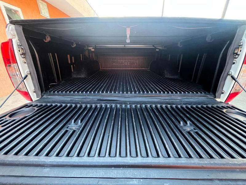 Nissan Frontier S - foto 16