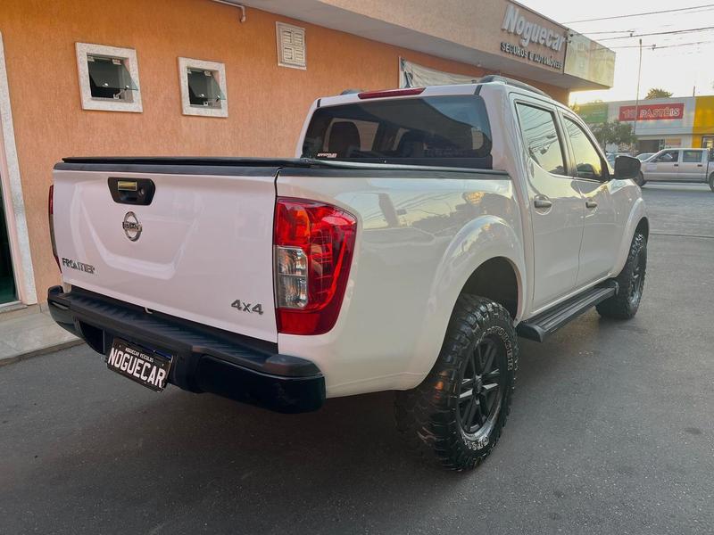 Nissan Frontier S - foto 6