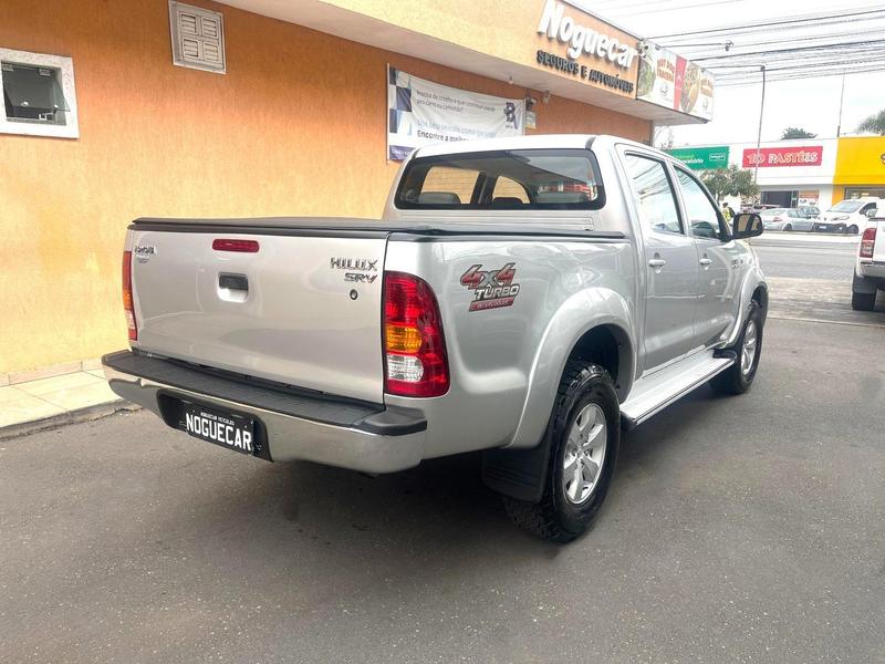 Toyota Hilux Cd4x4 Srv - foto 6