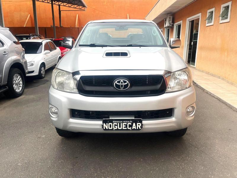 Toyota Hilux Cd4x4 Srv - foto 2