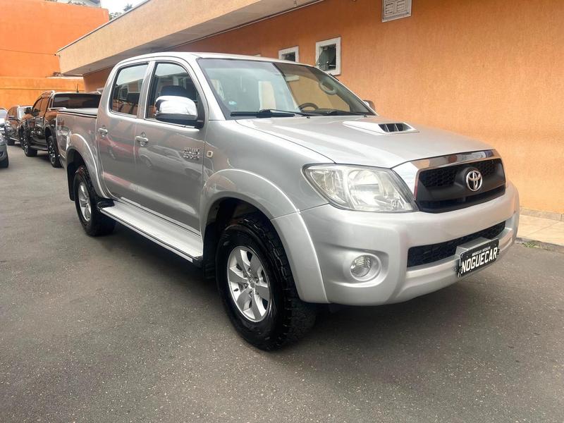 Toyota Hilux Cd4x4 Srv - foto 3
