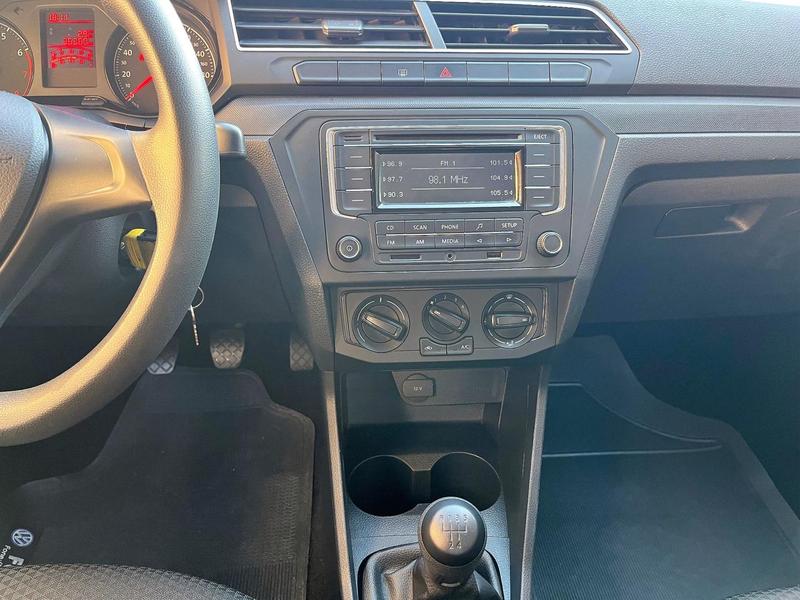 Volkswagen Voyage MPI - foto 9