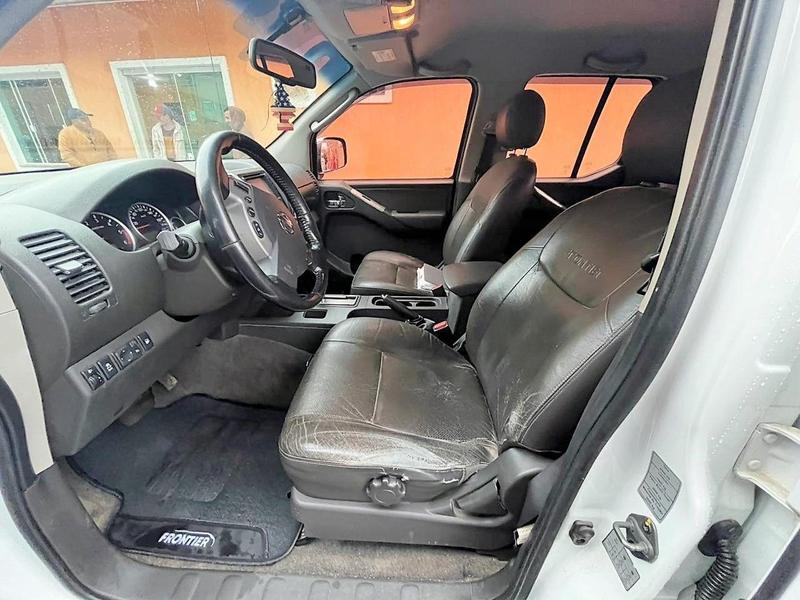 Nissan Frontier Sl 4X4 - foto 8