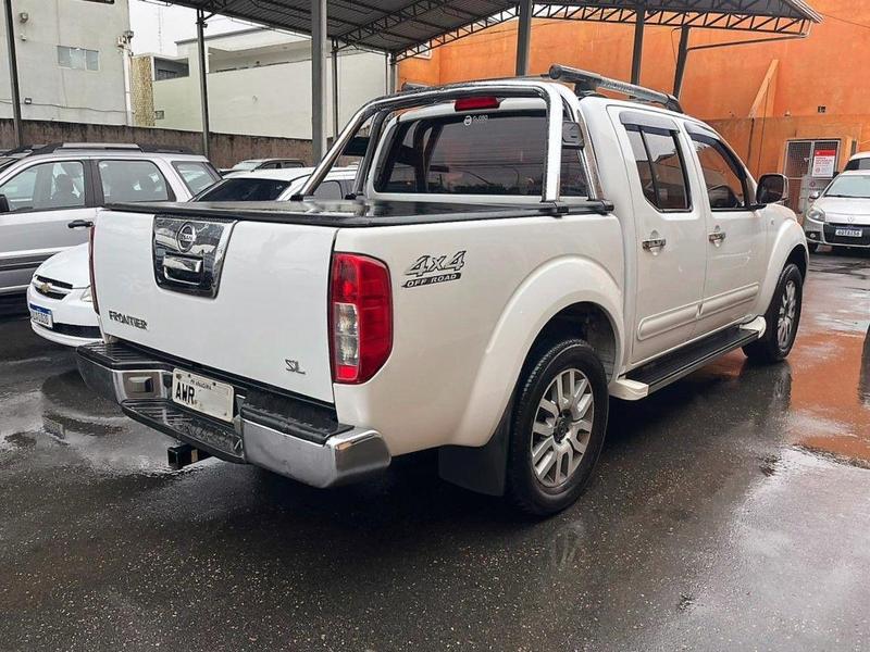 Nissan Frontier Sl 4X4 - foto 6