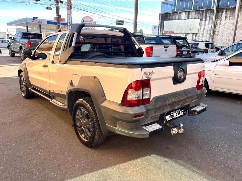 Fiat Strada Advent Flex - foto 4
