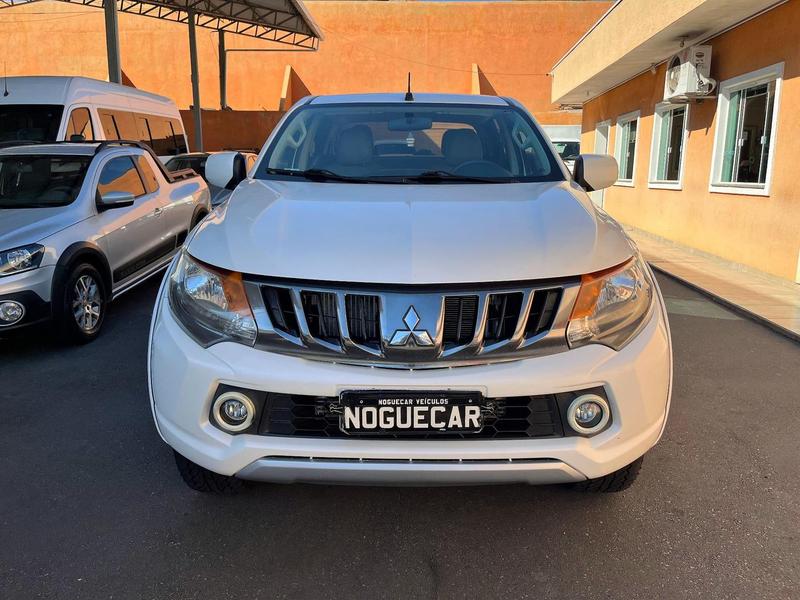 Mitsubishi Triton Sport Gls At - foto 2