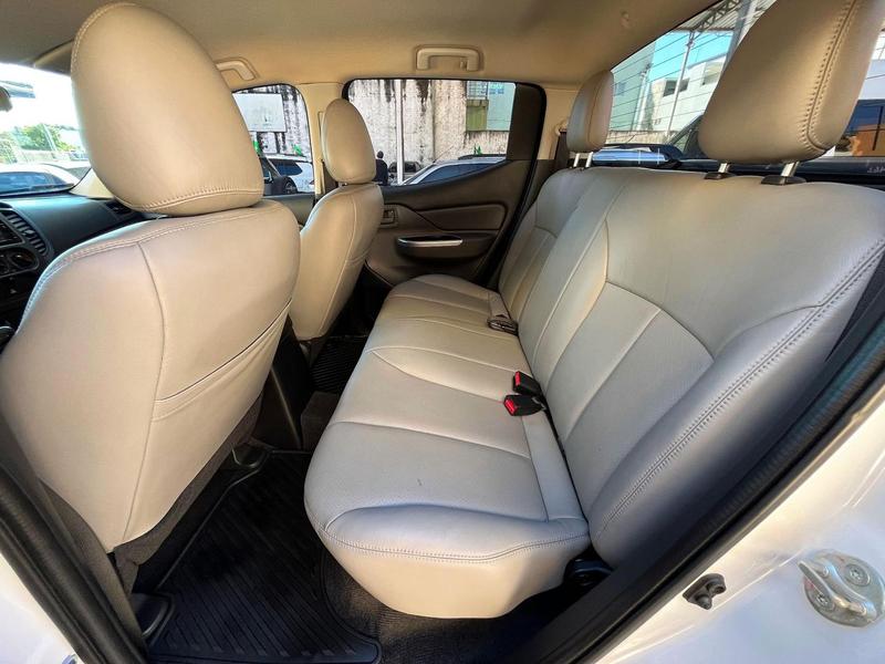 Mitsubishi Triton Sport Gls At - foto 13
