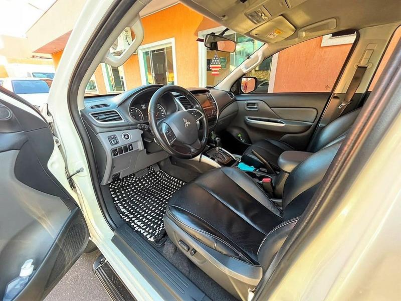 Mitsubishi Triton Sport Hpe S - foto 10