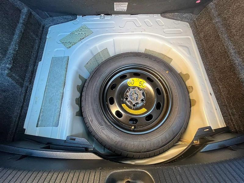 Volkswagen Nivus Cl TSI - foto 14
