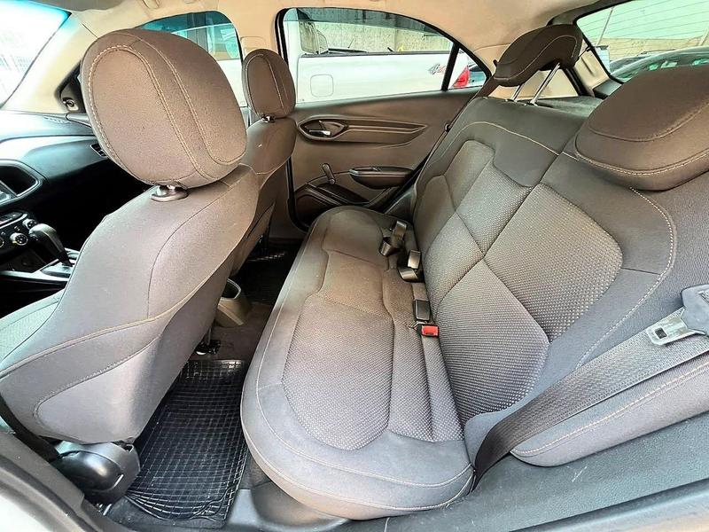 Chevrolet Onix 14at LT - foto 13