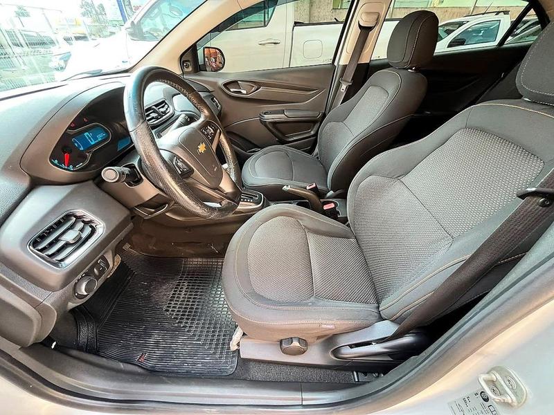Chevrolet Onix 14at LT - foto 12