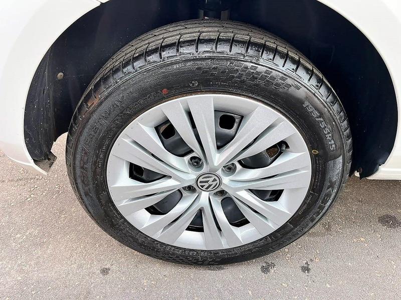 Volkswagen Gol 16l - foto 16