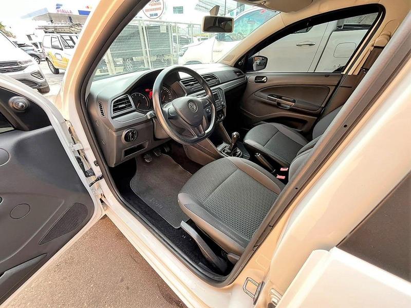Volkswagen Gol 16l - foto 12