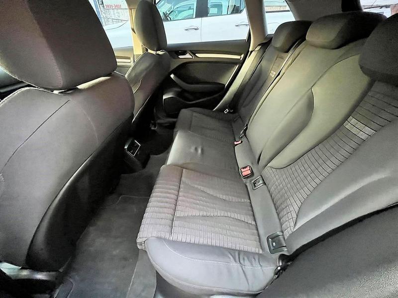 Audi A3 Spb 1.8 TFSI - foto 13