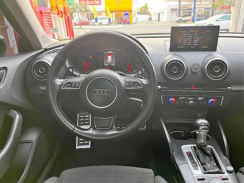 Audi A3 Spb 1.8 TFSI - foto 7