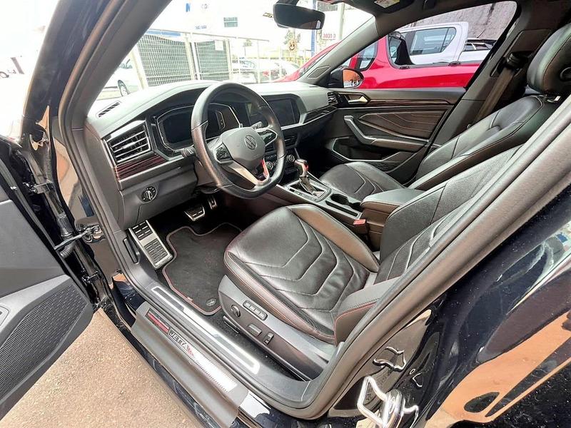 Volkswagen Jetta GLi - foto 12
