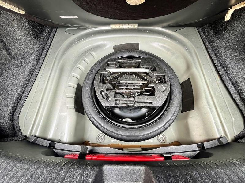 Volkswagen Jetta GLi - foto 19