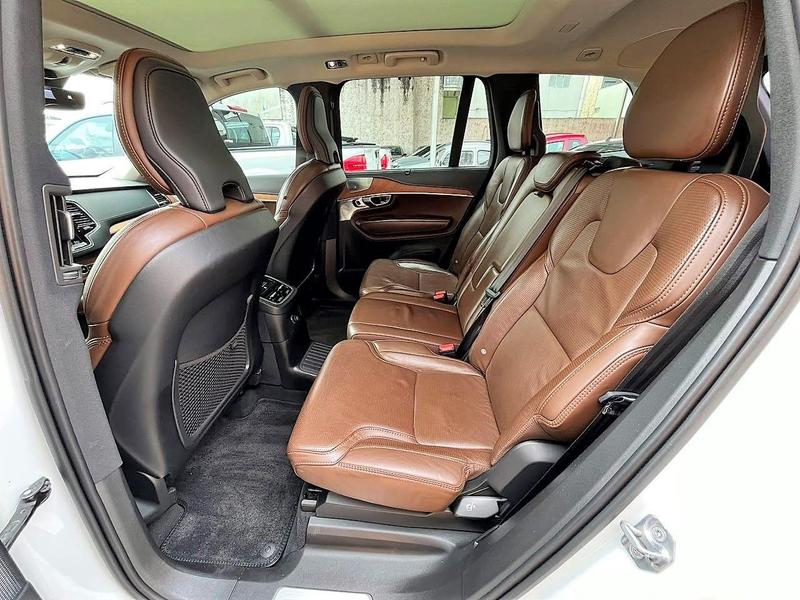Volvo XC90 T8 Inscript - foto 15
