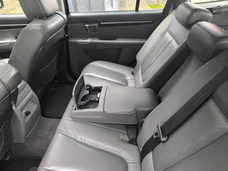 Hyundai Santa Fe 3.5 - foto 17