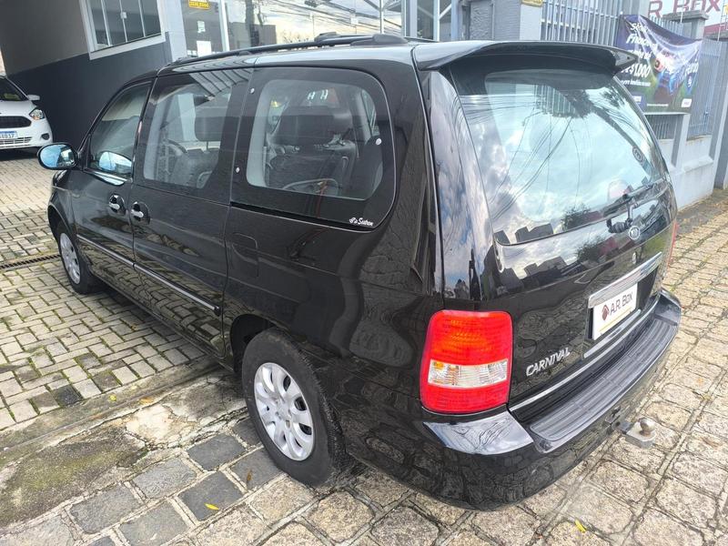 Kia Carnival Gs - foto 4